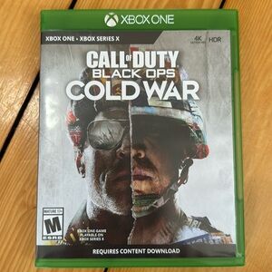 Call of Duty Cold War Xbox One Like New In Case